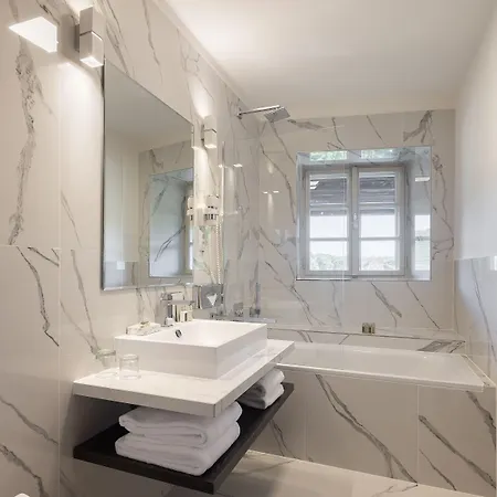 Bellevue 4*