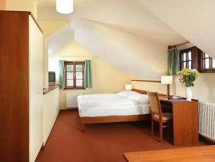 Bellevue Ξενοδοχείο 4*