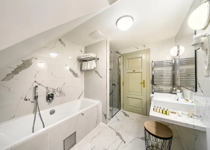 Bellevue 4*